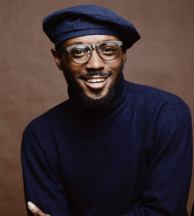 team-f-h4-vi-img2-min